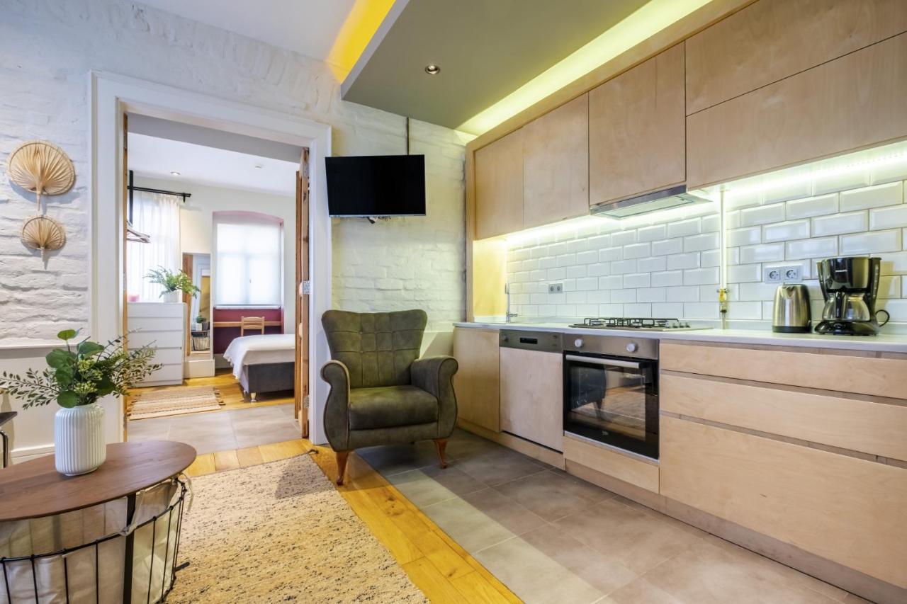 Dreamy And Central Flat In Beyoglu Istanbul Exterior photo